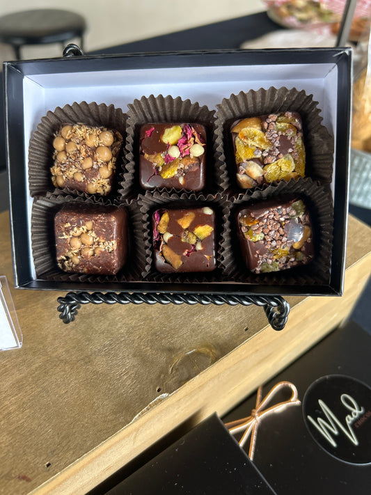 6 piece chocolate squares